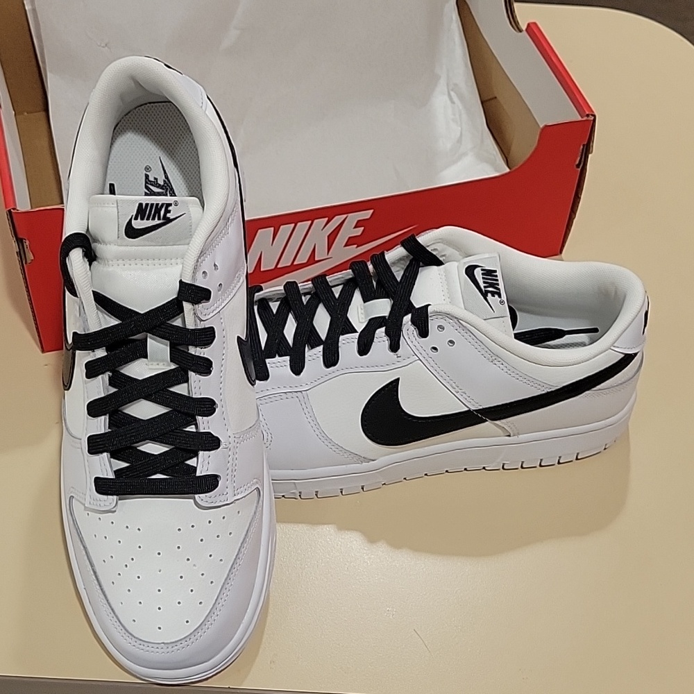 🆕️Nike Dunk Low Retro Reverse Panda - Picture 4 of 7